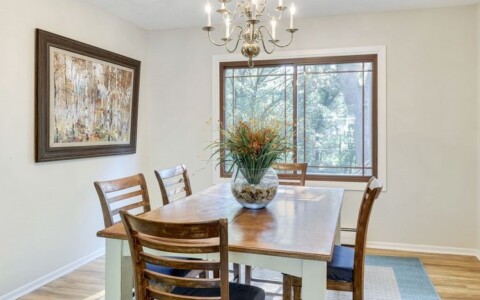 Add a centerpiece makes all the difference.