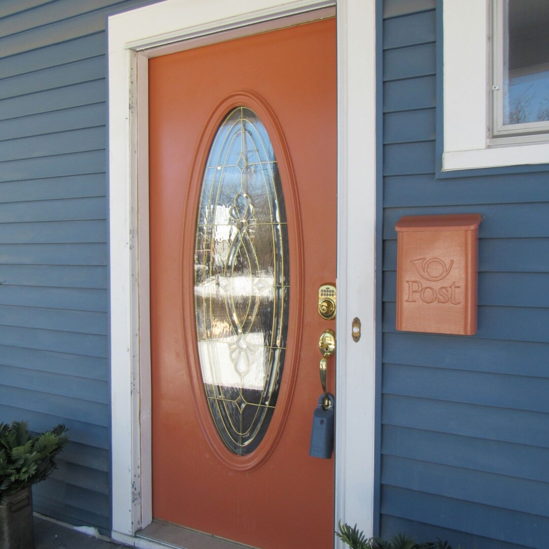 A fresh pop of color at the front door is a huge welcome for home buyers. A welcome mat doesn't hurt either.